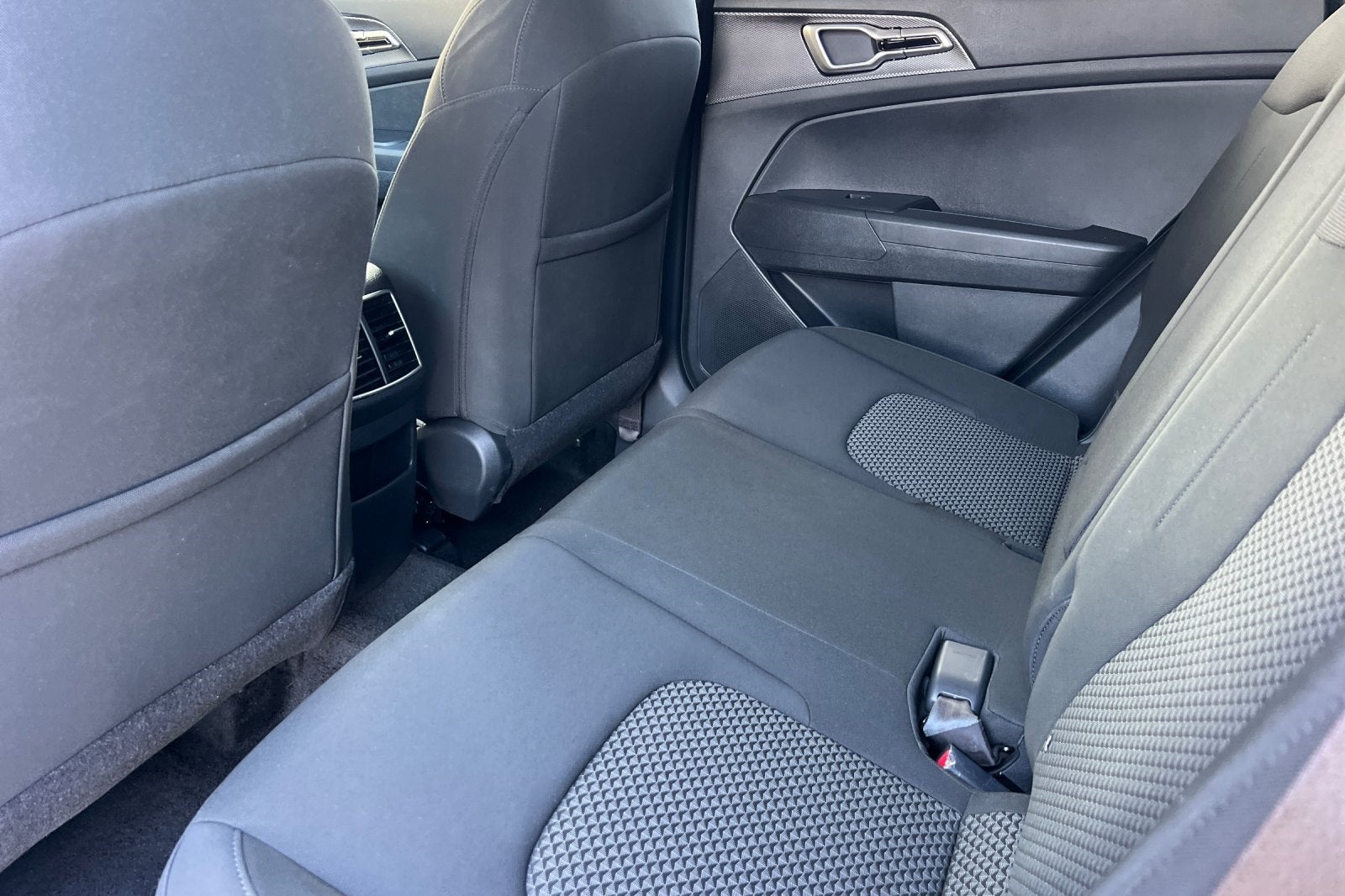 2025 Kia Sportage Hybrid LX