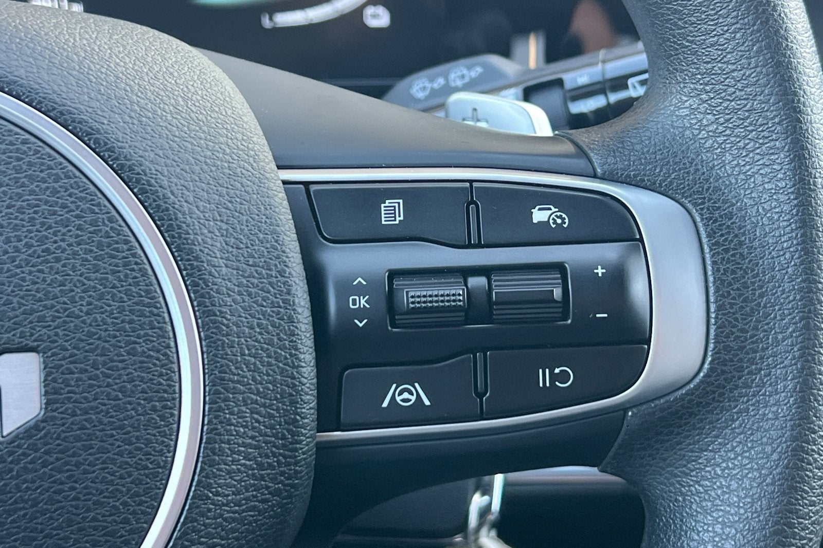 2025 Kia Sportage Hybrid LX