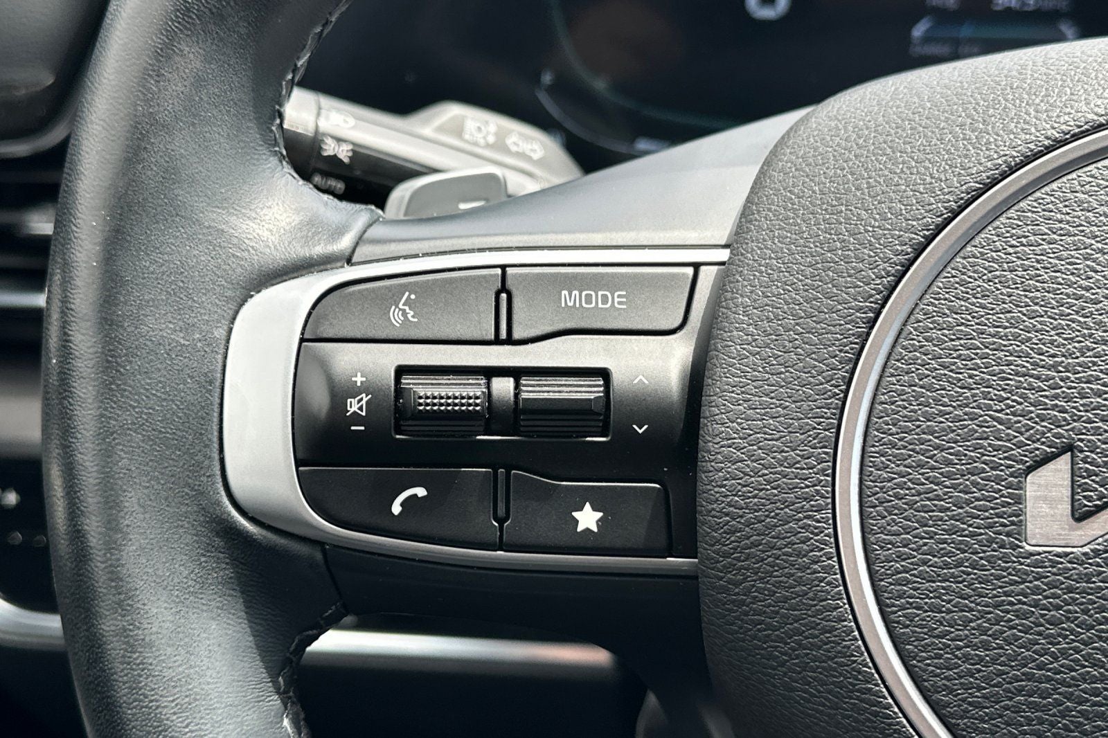 2023 Kia Sportage Hybrid EX AWD