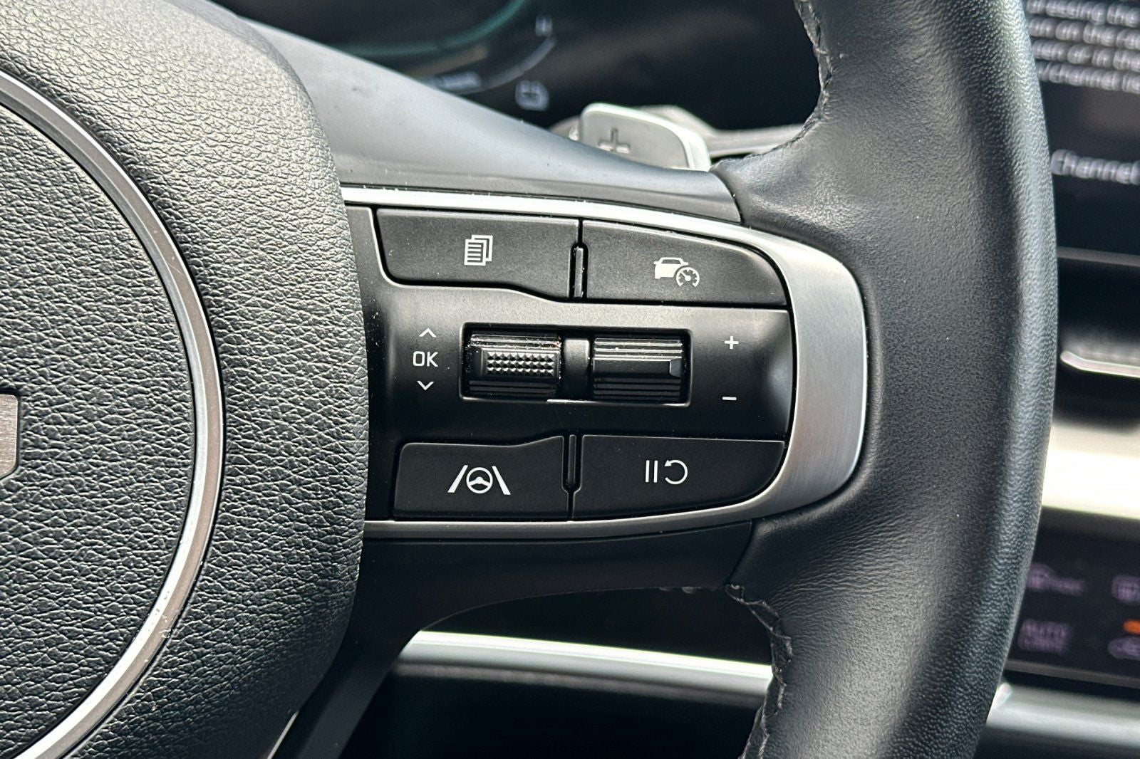 2023 Kia Sportage Hybrid EX AWD