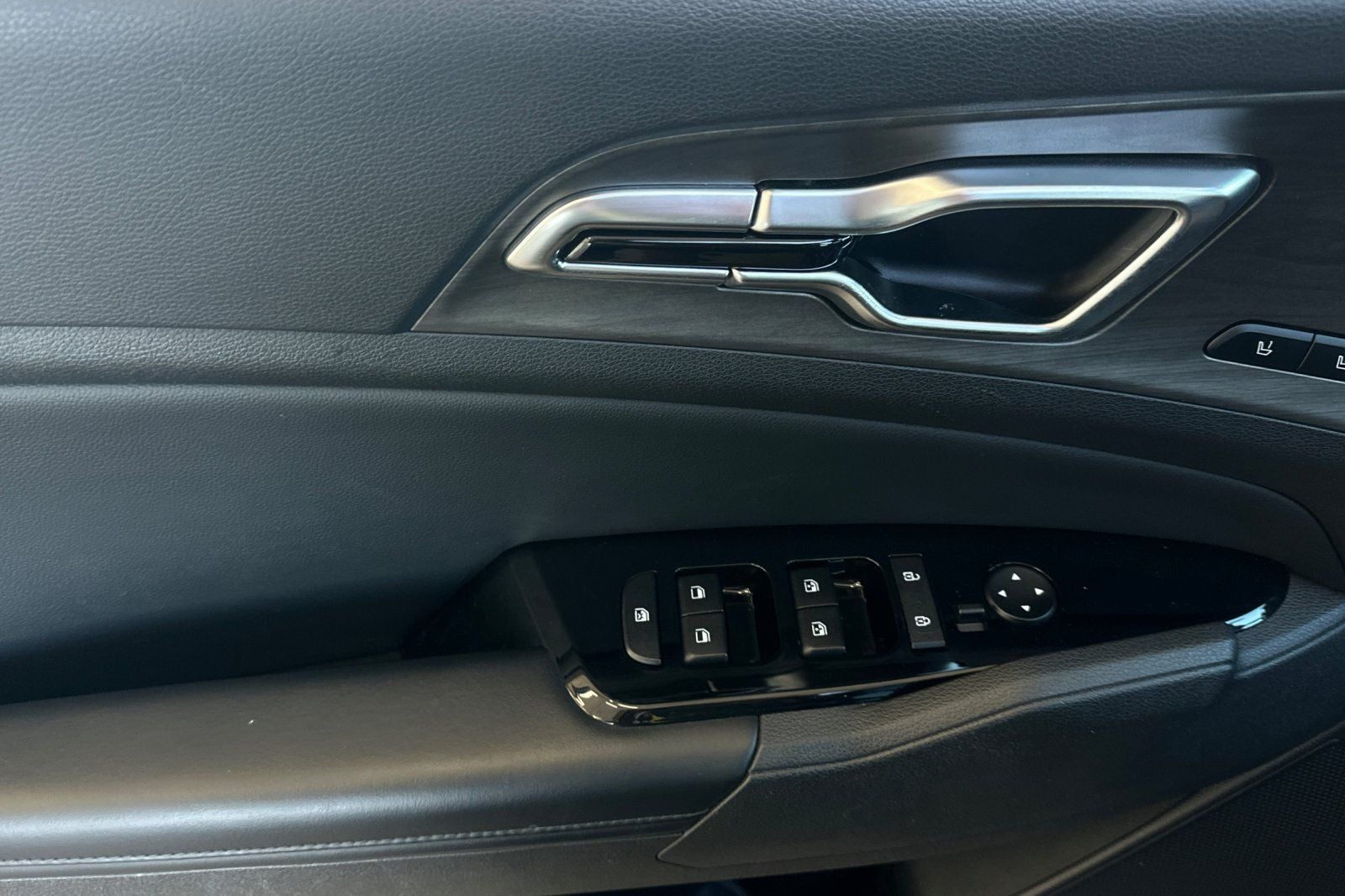 2023 Kia Sportage Plug-In Hybrid X-Line Prestige