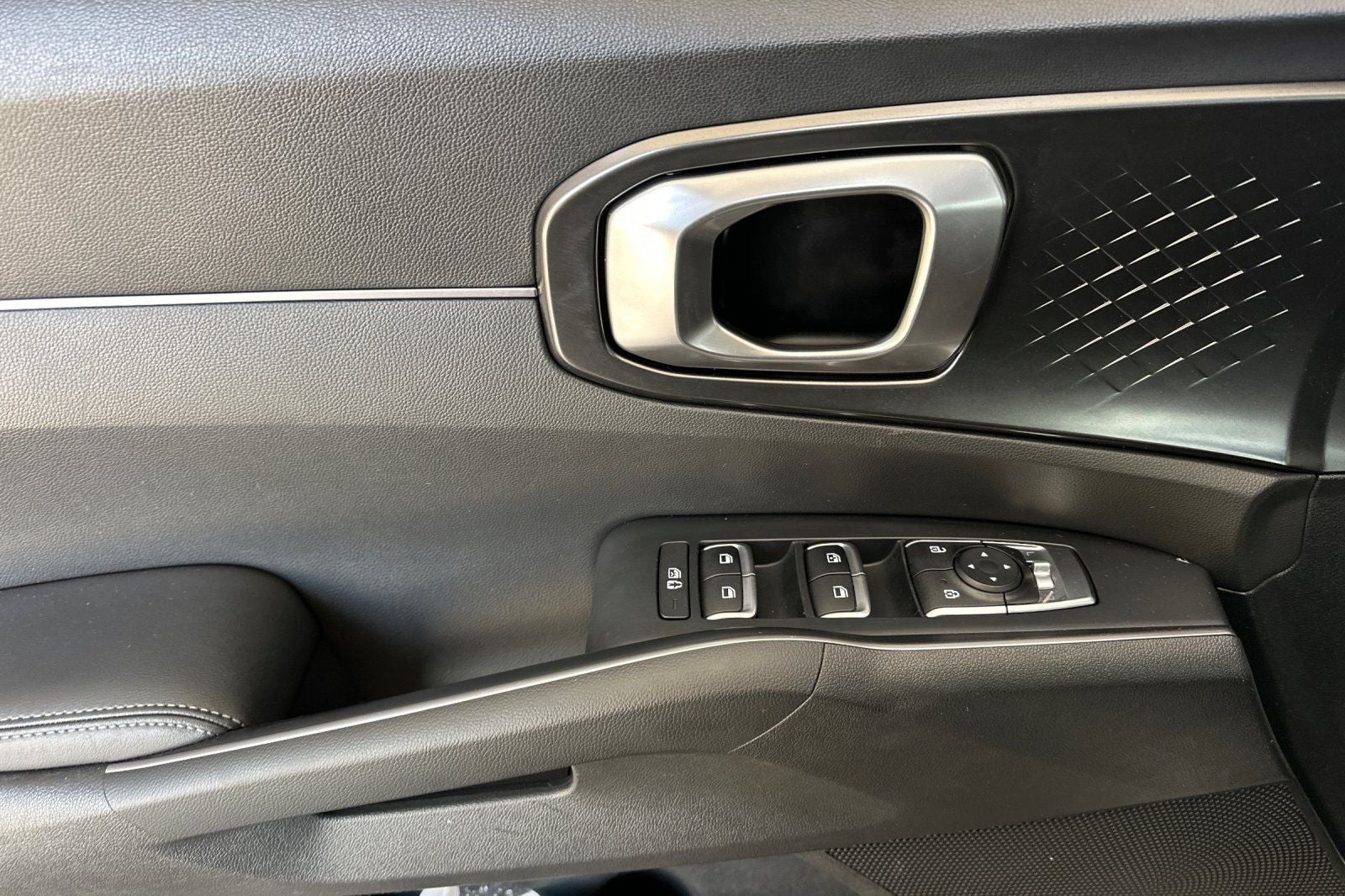 2022 Kia Sorento Hybrid S