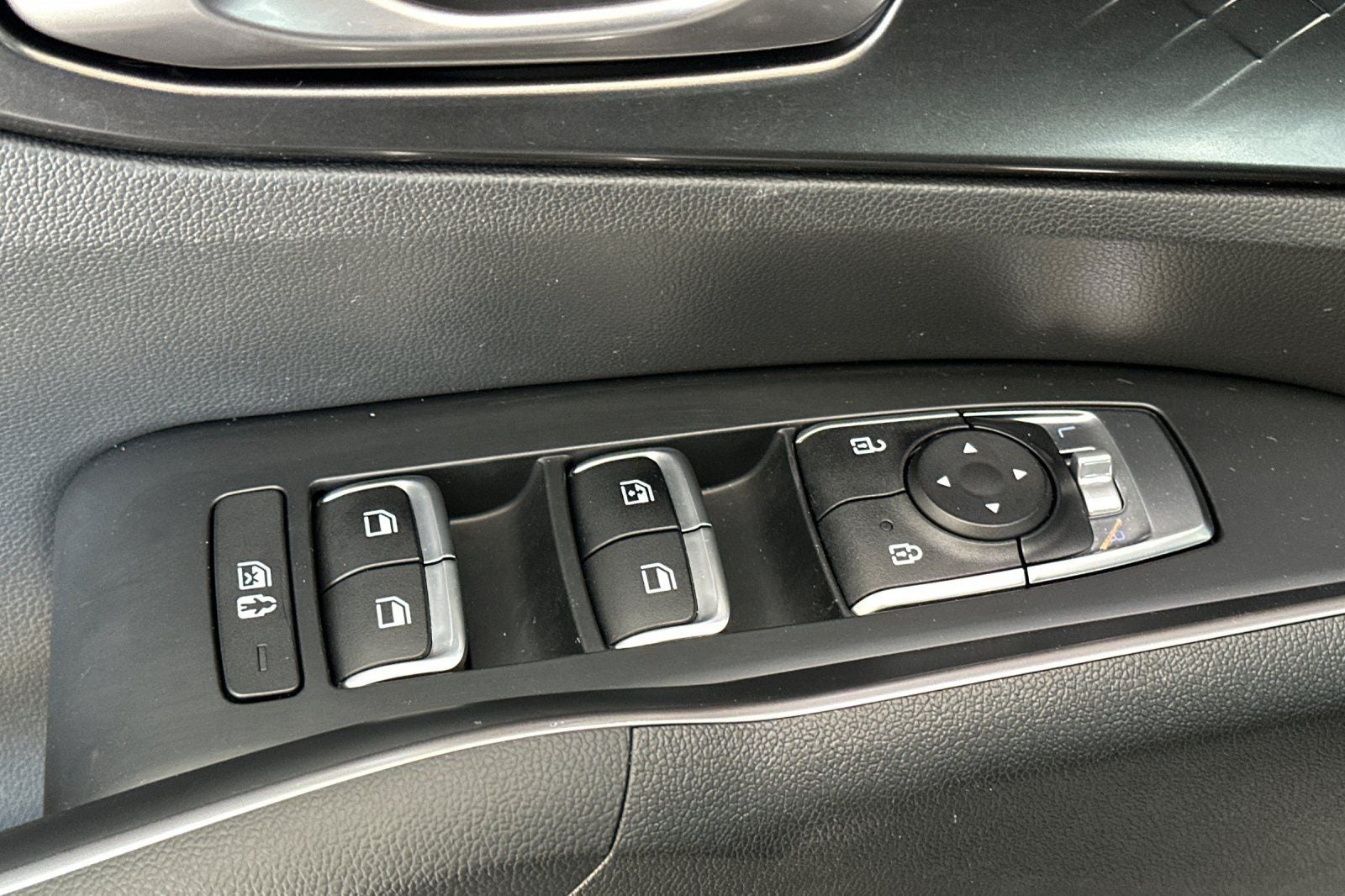 2022 Kia Sorento Hybrid S