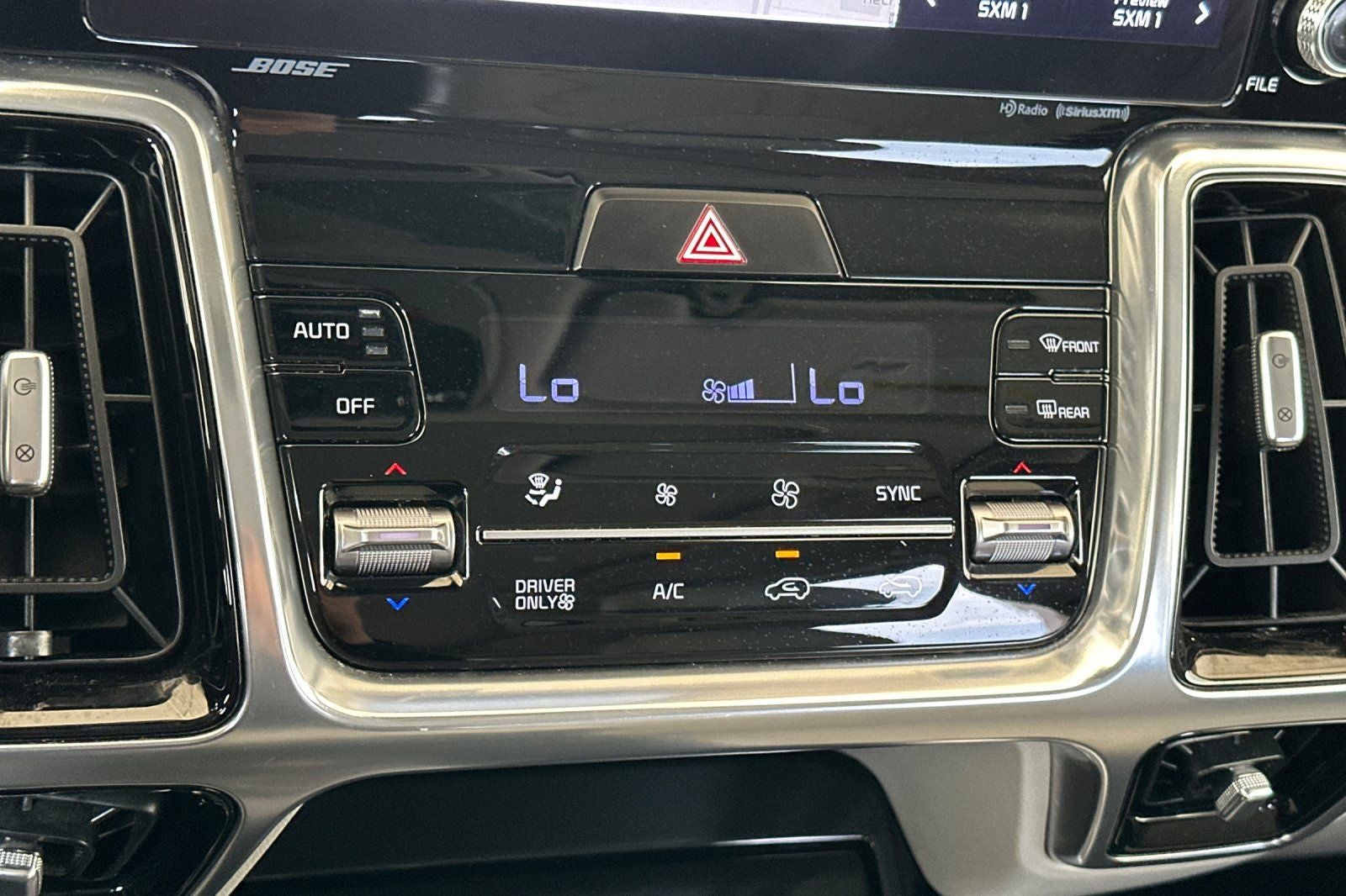 2023 Kia Sorento Hybrid SX Prestige AWD