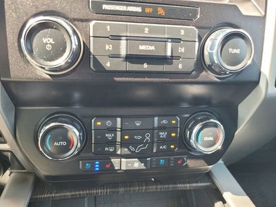 2020 Ford Super Duty F-350 SRW Pickup LARIAT