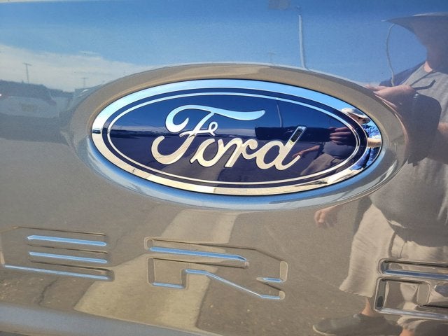 2023 Ford Super Duty F-350 SRW Pickup LARIAT