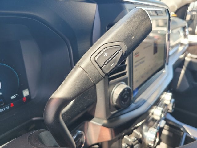 2023 Ford Super Duty F-350 SRW Pickup LARIAT