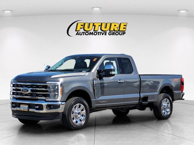 2023 Ford Super Duty F-350 SRW Pickup LARIAT