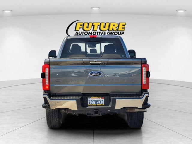 2023 Ford Super Duty F-350 SRW Pickup LARIAT