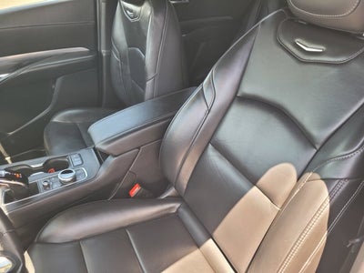 2024 Cadillac XT4 FWD Premium Luxury