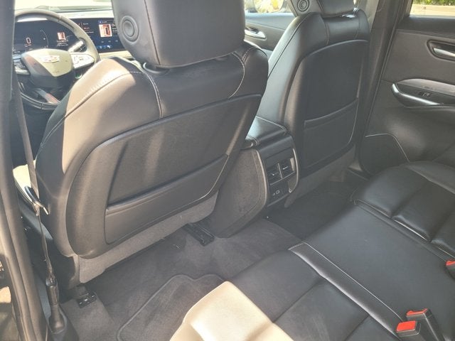2024 Cadillac XT4 FWD Premium Luxury