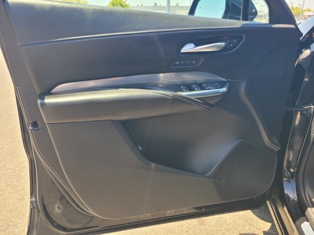 2024 Cadillac XT4 FWD Premium Luxury