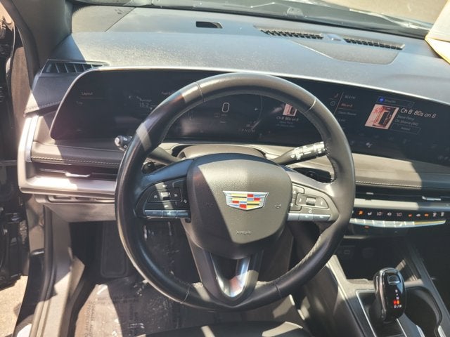 2024 Cadillac XT4 FWD Premium Luxury