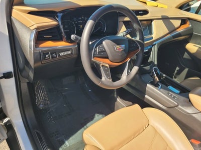 2017 Cadillac XT5 Platinum AWD