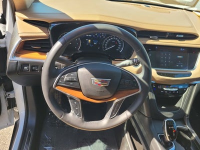2017 Cadillac XT5 Platinum AWD