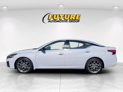 2024 Nissan Altima 2.0 SR