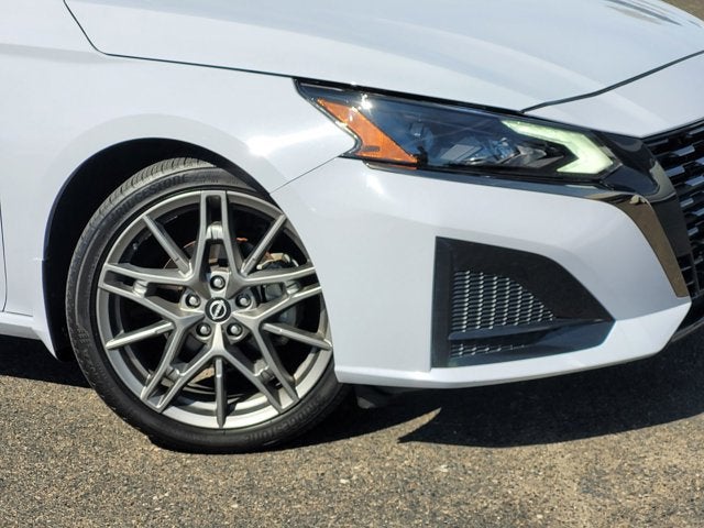 2024 Nissan Altima 2.0 SR