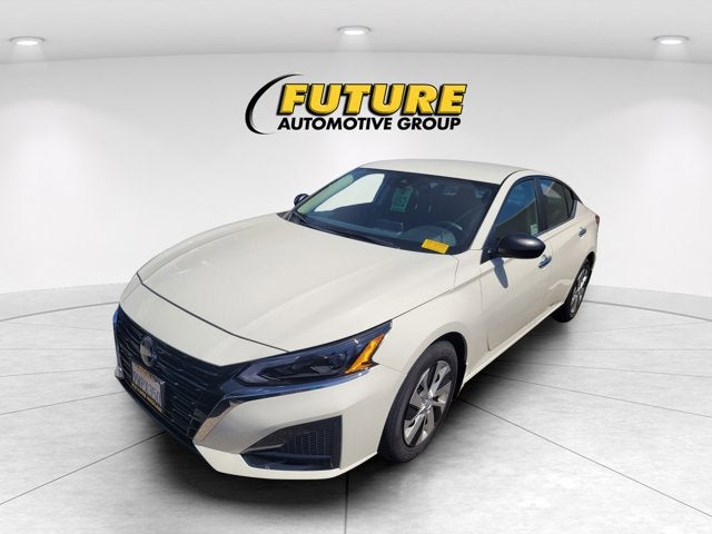 2025 Nissan Altima S