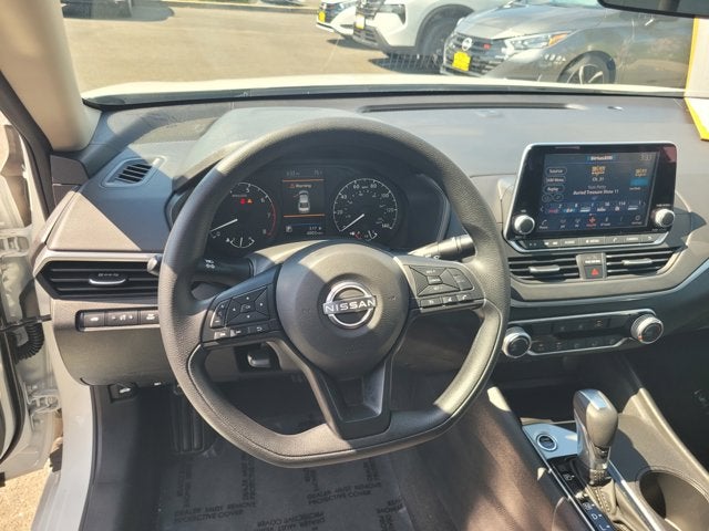 2025 Nissan Altima S