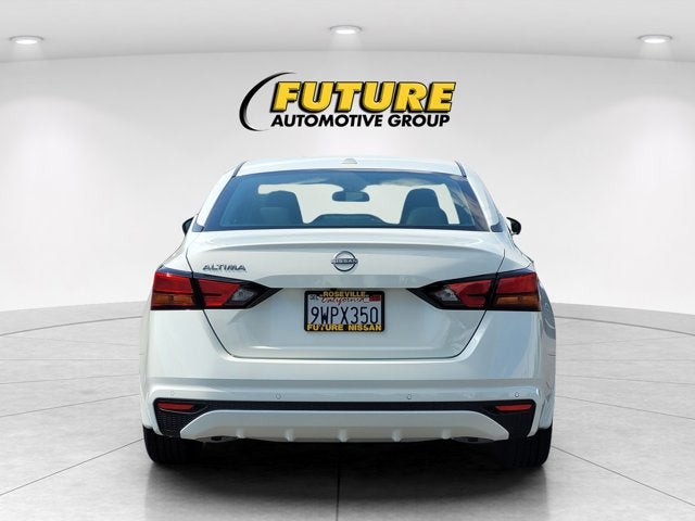 2025 Nissan Altima S