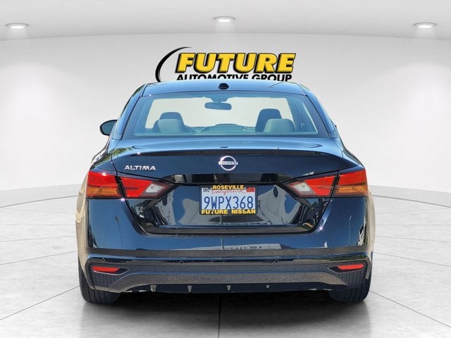 2025 Nissan Altima S