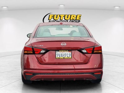 2025 Nissan Altima SV
