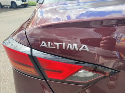 2025 Nissan Altima SV