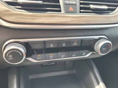 2025 Nissan Altima SV