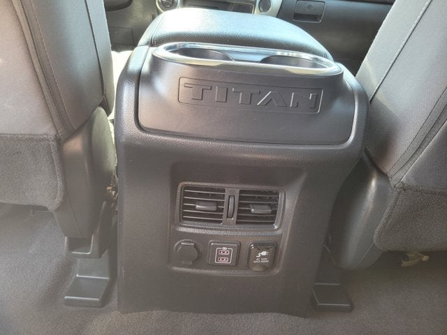 2021 Nissan Titan SV