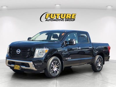 2021 Nissan Titan SV