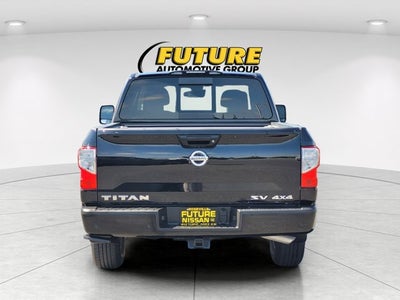 2021 Nissan Titan SV