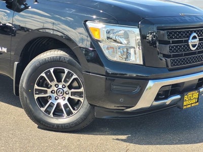 2021 Nissan Titan SV