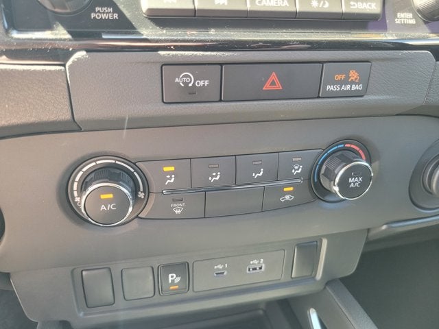 2024 Nissan Frontier SV