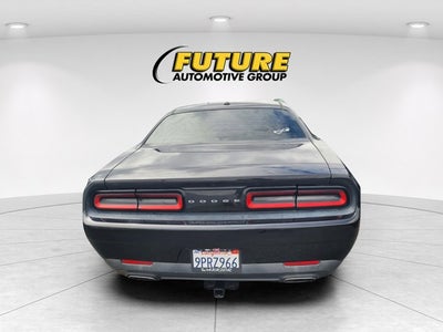 2016 Dodge Challenger SXT