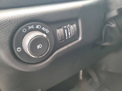 2024 Chrysler Pacifica Touring