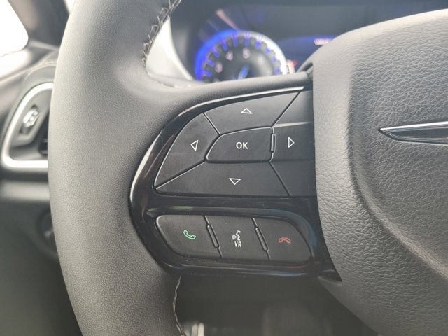 2024 Chrysler Pacifica Touring