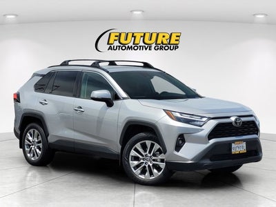 2022 Toyota RAV4 XLE Premium