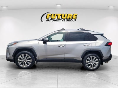 2022 Toyota RAV4 XLE Premium
