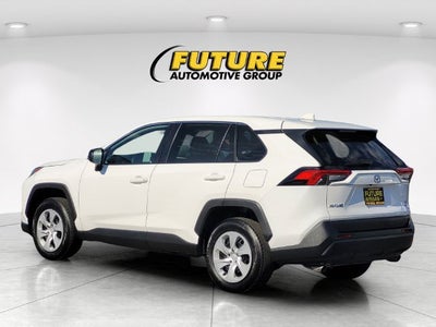 2025 Toyota RAV4 LE