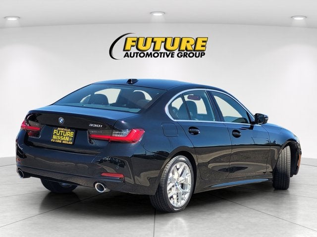 2025 BMW 3 Series 330i
