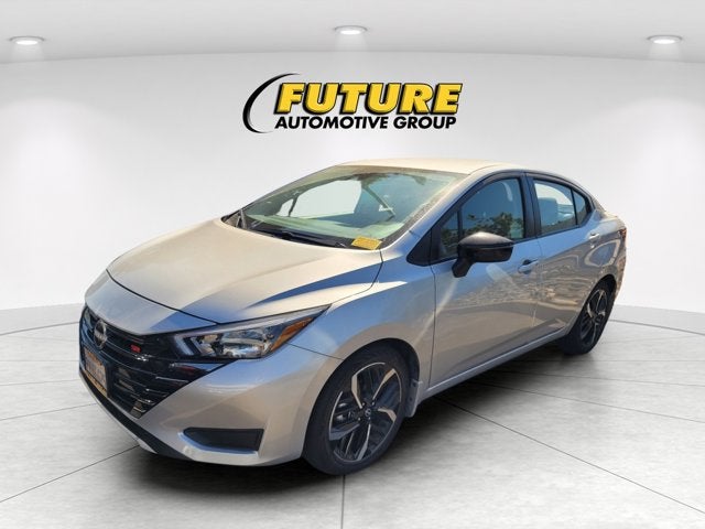 2025 Nissan Versa SR