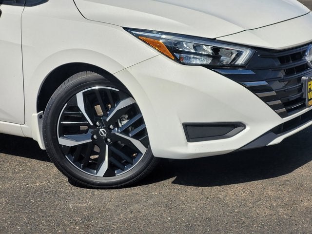 2024 Nissan Versa SR