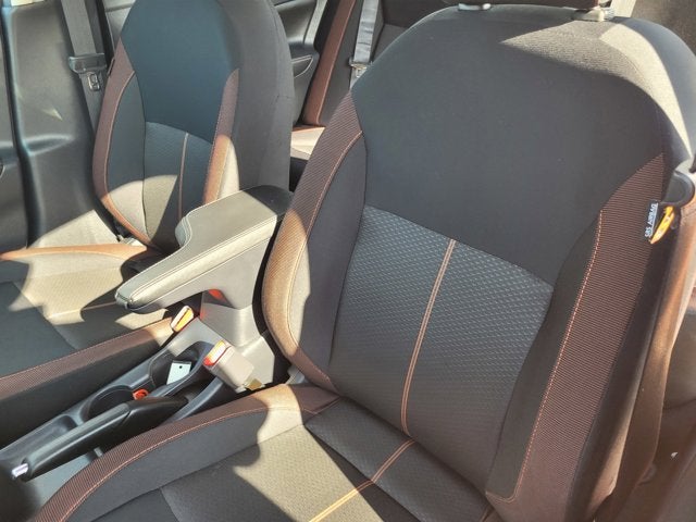 2022 Nissan Versa SR