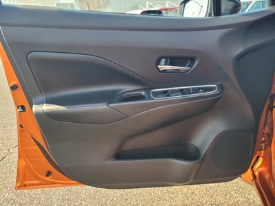 2022 Nissan Versa SR