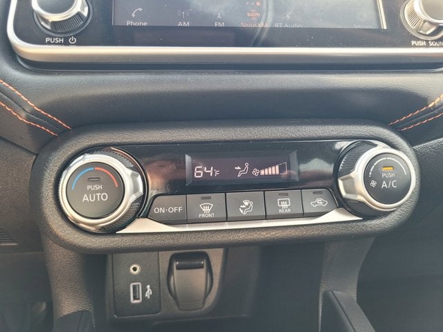 2022 Nissan Versa SR