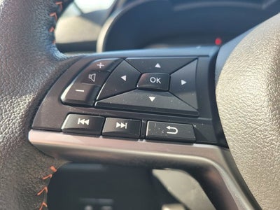 2022 Nissan Versa SR