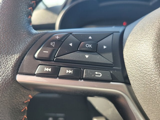 2022 Nissan Versa SR