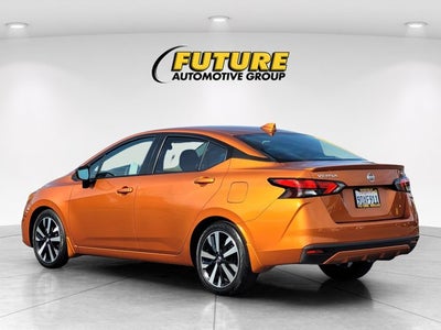 2022 Nissan Versa SR