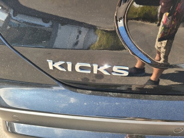 2025 Nissan Kicks Play S