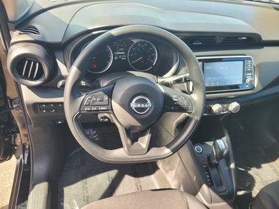 2025 Nissan Kicks Play S